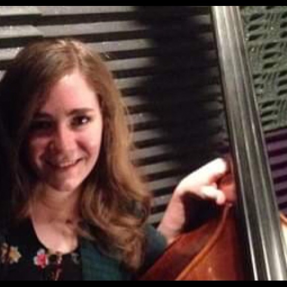 Meet your Posher, Jenica - Picture 1 of 1